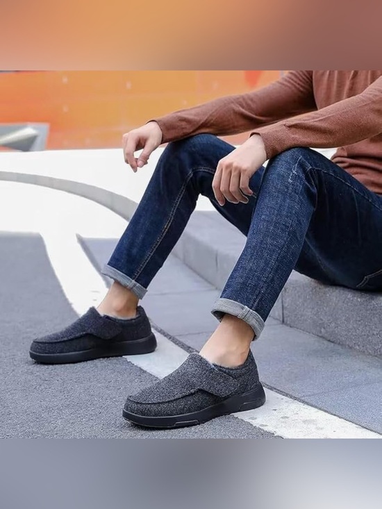 ? OrthoComfort Men\'s Orthopedic Slipper Mule Shoes 11.5 main image 16